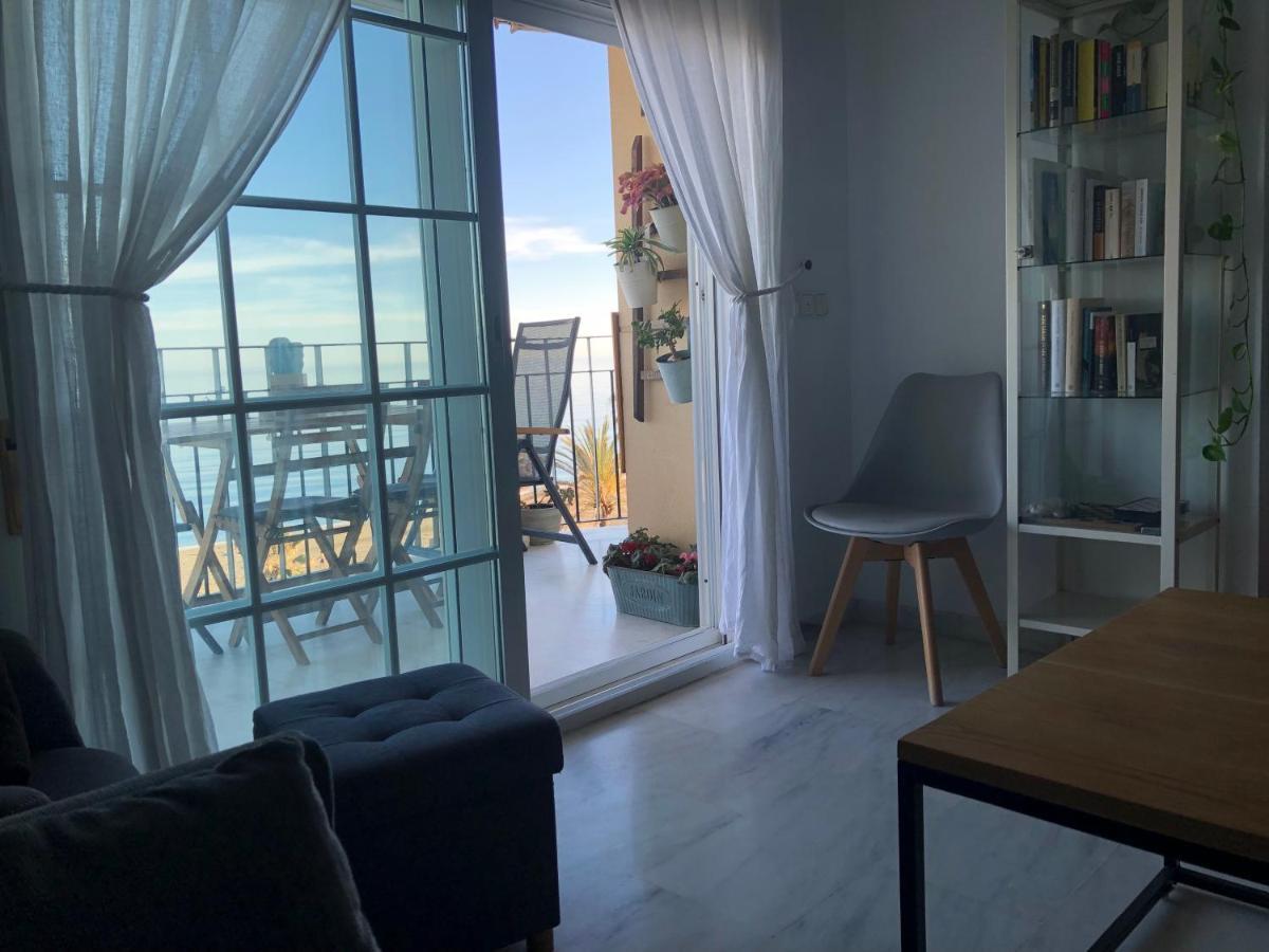 Pepe Beach Vista Al Mar Apartment エステポナ エクステリア 写真
